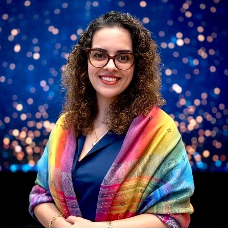 Isa Andrade — Customer Success